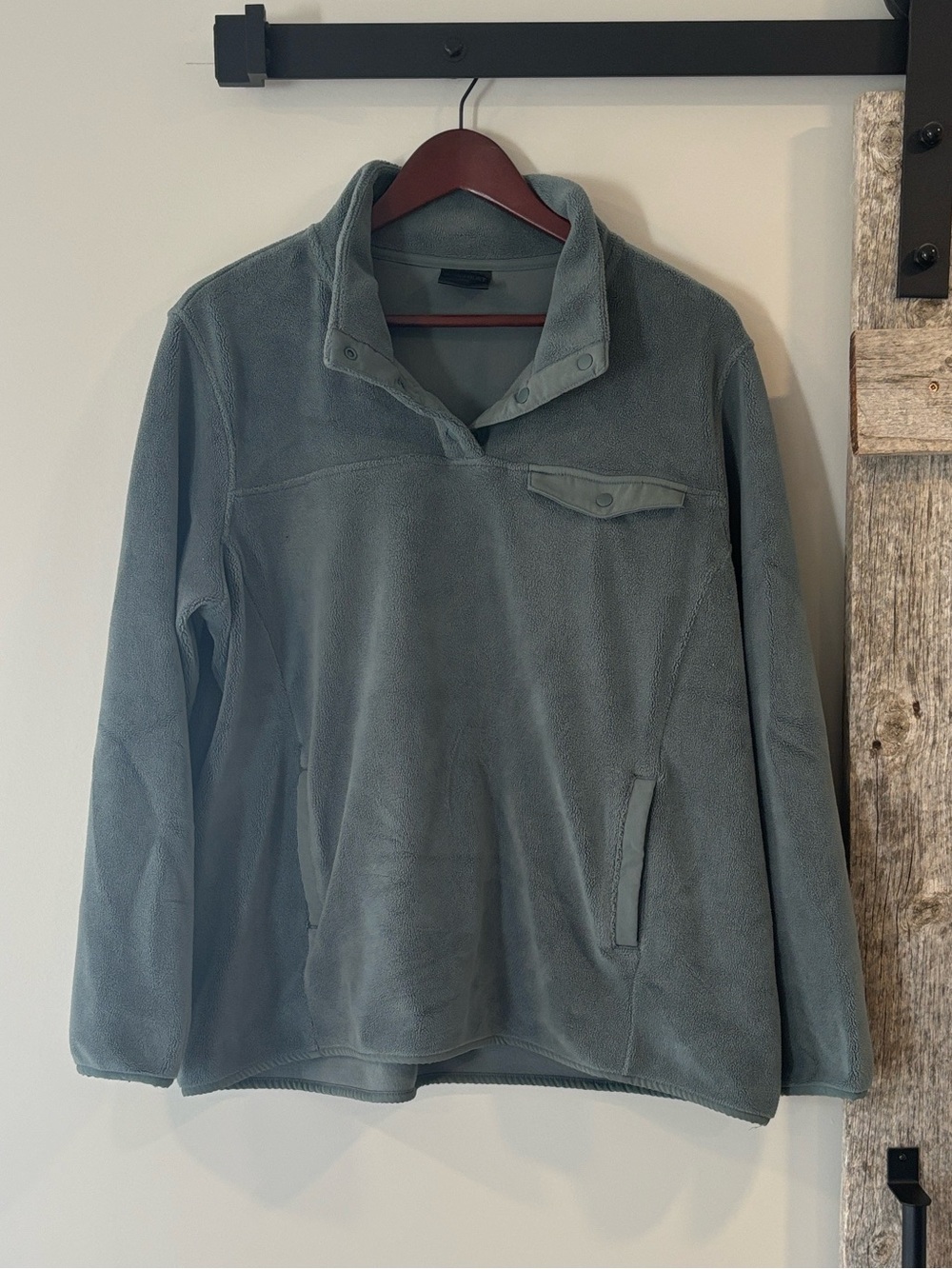 32 Degrees Heat Women's Button-Up Fleece Pullover in Sage Green Size Large